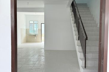 Bukit Galena House for rent