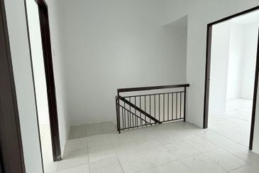 Bukit Galena House for rent