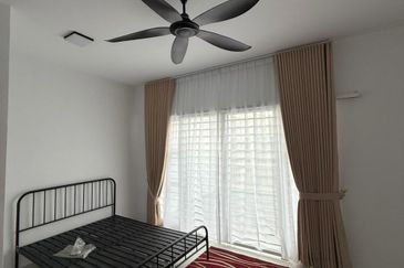 Seremban Taman Lazuli 2storey 4bed 3bath for rent