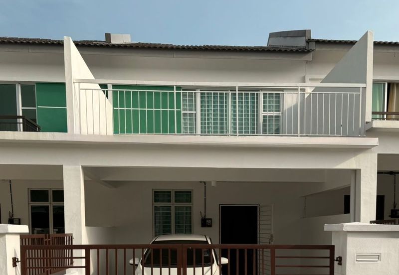 Seremban Taman Lazuli 2storey 4bed 3bath for rent