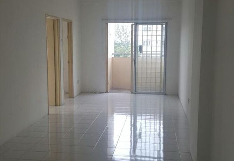 Desa Palma Nilai Apaprtment for sale