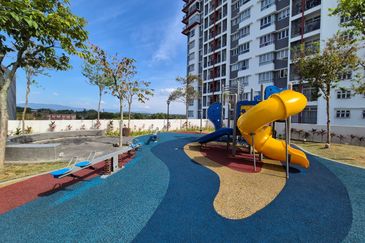 Kalista 2 3bed 2bath partially furnishd for sale 