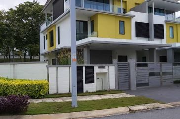 SAUJANA DUTA @ S2 HEIGHTS