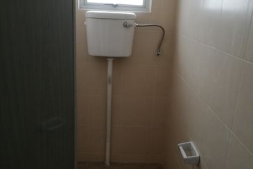 2 Storey Shop Lot Kip Sentral Bandar Sri Sendayan Seremban