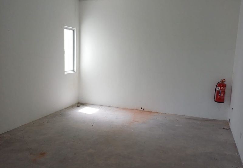 KIP Sentral Sendayan 1st floor for rent 