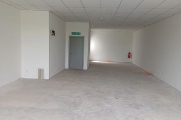 KIP Sentral Sendayan 1st floor for rent 