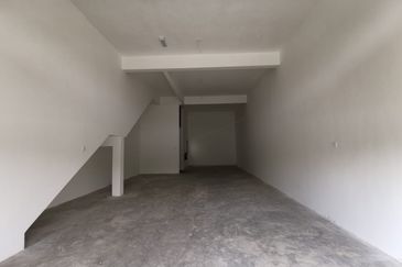2 Storey Shop Lot Kip Sentral Bandar Sri Sendayan