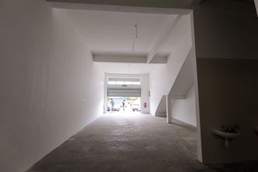 2 Storey Shop Lot Kip Sentral Bandar Sri Sendayan