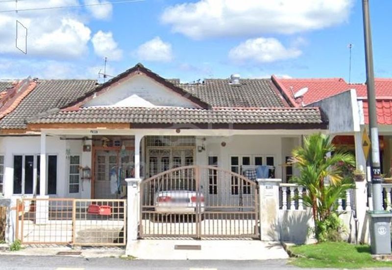 Taman Rasah Jaya Seremban 3bed 2bath Partially Furnished for rent