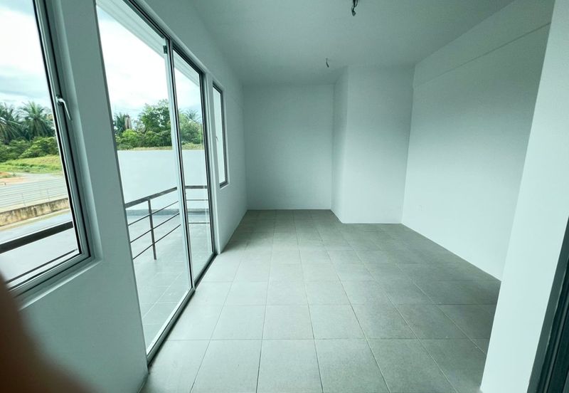 Taman Lazuli Seremban 2storey 4bed 3bath For Rent 