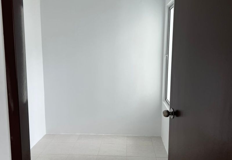 Taman Lazuli Seremban 2storey 4bed 3bath For Rent 