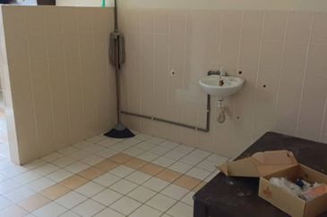 Taman Forest Height 2Storey Partially Furnished For Rent @Seremban 