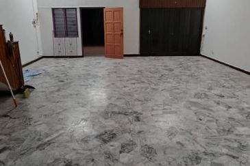 Taman Seremban Baru 5bed 3bath 2storey Partially Furnished For Sale 