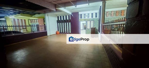 Taman Seremban Baru 5bed 3bath 2storey Partially Furnished For Sale , Negeri Sembilan, Seremban