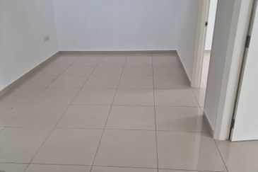 Sendayan Suriaman 4bed 4bath 2Storey Partially Furnished For Sale