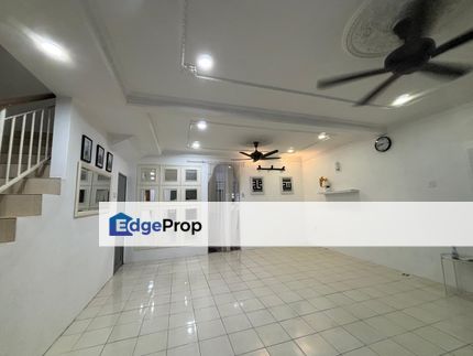 Taman Pulai Impian Sikamat 2Storey Partially Furnished For Rent, Negeri Sembilan, Seremban