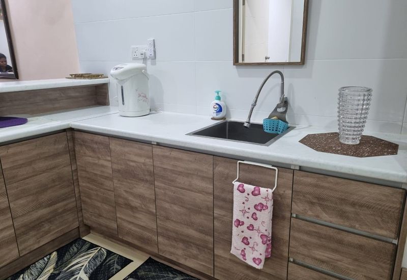 Hijayu Sendayan 4bed 4bath 2Storey Partially Furnished For Rent