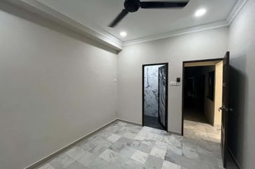 Taman Temiang Jaya 1.5Storey Partially Furnished For Rent 