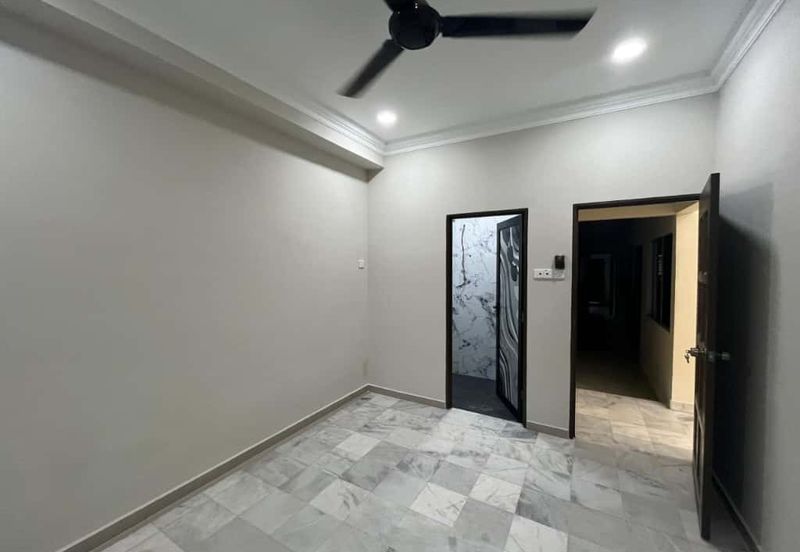 Taman Temiang Jaya 1.5Storey Partially Furnished For Rent 