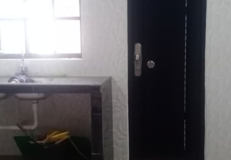 Taman Temiang Jaya 1.5Storey Partially Furnished For Rent 