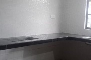 Taman Temiang Jaya 1.5Storey Partially Furnished For Rent 