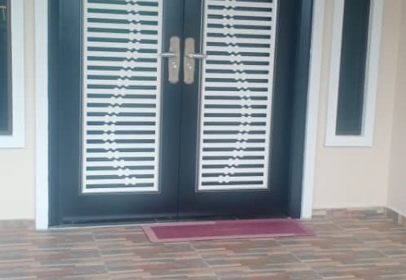 Taman Temiang Jaya 1.5Storey Partially Furnished For Rent 