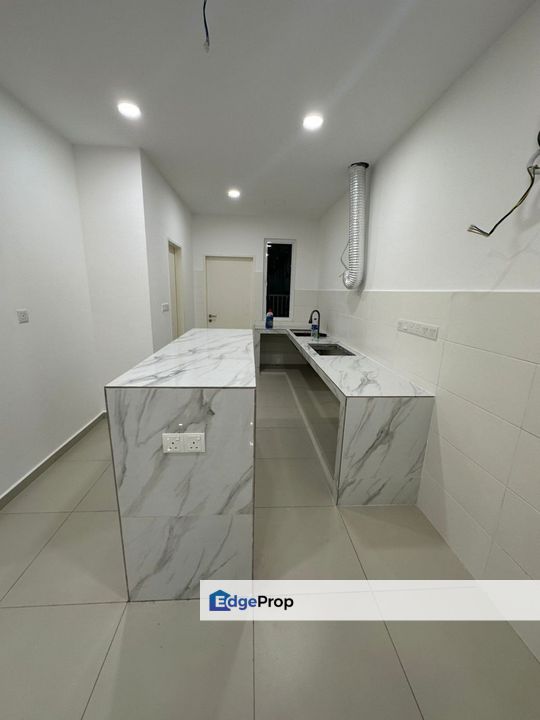 Nusari Bayu 4bed 3bath 2Storey Partially Furnished For Rent, Negeri Sembilan, Mantin