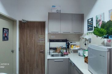 Lili Residensi Nilai 3bed 2bath Fully Furnished For Rent 