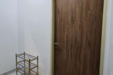 Lili Residensi Nilai 3bed 2bath Partially Furnished For Rent