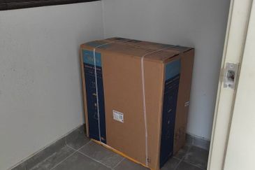 Lili Residensi Nilai 3bed 2bath Partially Furnished For Sale 