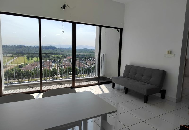 Lili Residensi Nilai 3bed 2bath Partially Furnished For Sale 