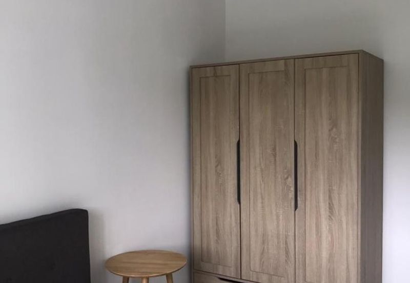 Lili Residensi Nilai 3bed 2bath Partially Furnished For Sale