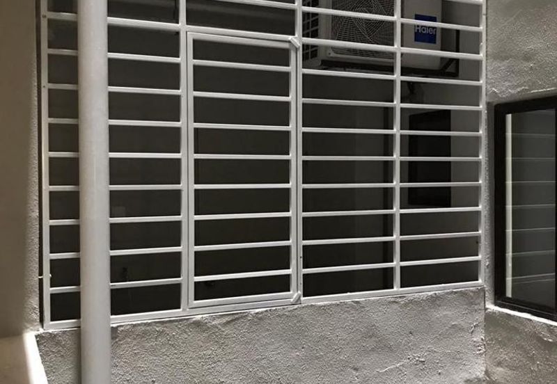 Lili Residensi Nilai 3bed 2bath Partially Furnished For Sale