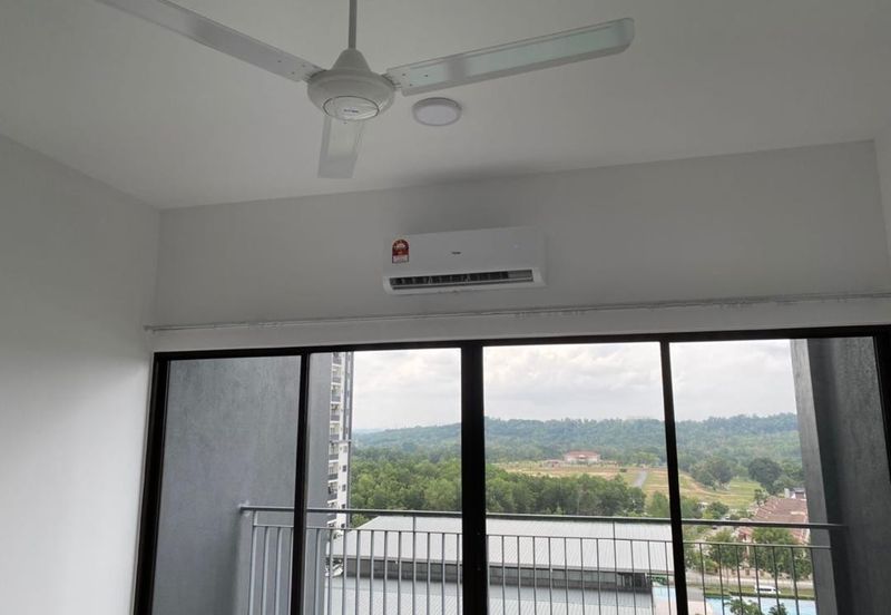 Lili residensi 3Bed 2Bath partially furnished for sale