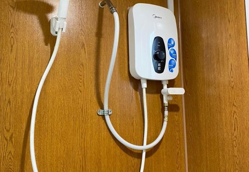 Lili residensi 3Bed 2Bath partially furnished for sale