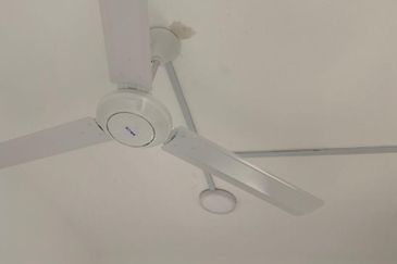 Lili residensi 3Bed 2Bath partially furnished for sale