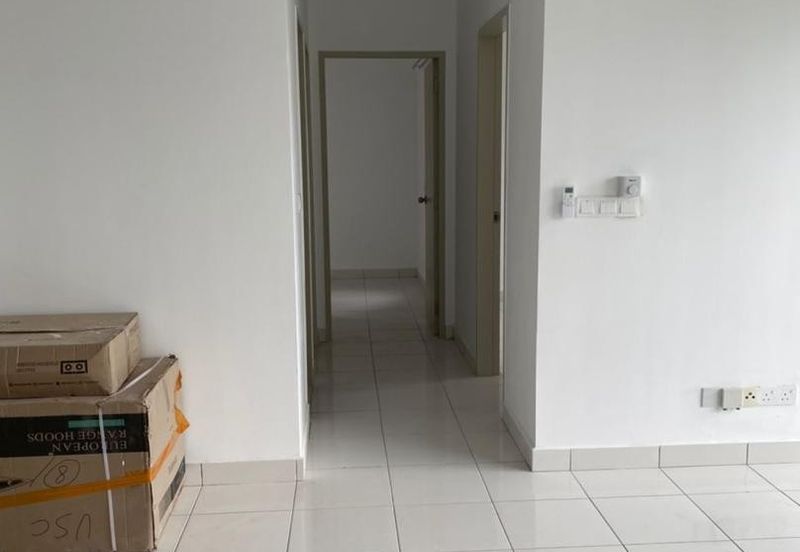 Lili residensi 3Bed 2Bath partially furnished for sale