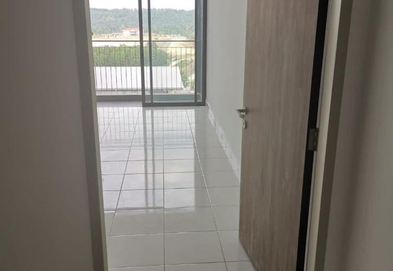 Lili residensi 3Bed 2Bath partially furnished for sale