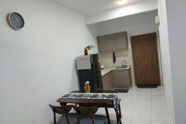 Lili Residensi Nilai 3bed 2bath Fully Furnished For Rent