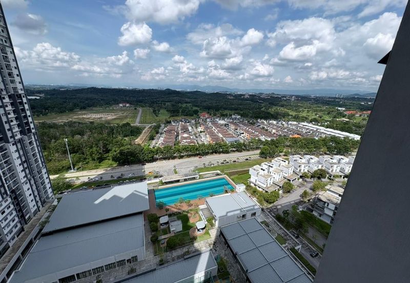 Lili Residensi Nilai 3bed 2bath Partially Furnished For Rent