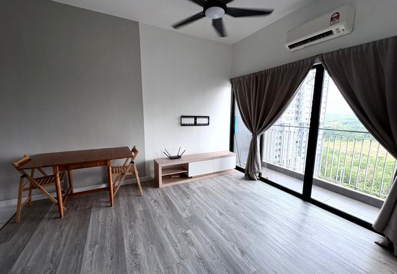 Lili Residensi Nilai 3bed 2bath Partially Furnished For Rent