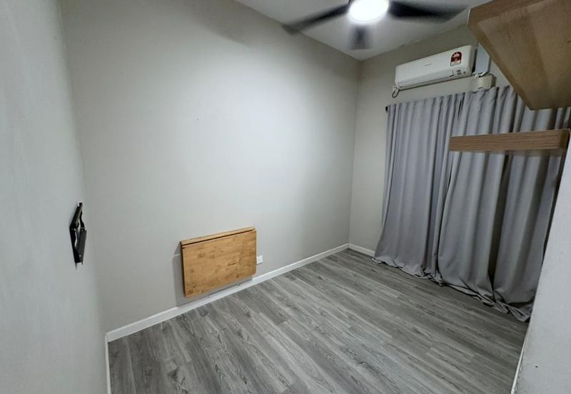 Lili Residensi Nilai 3bed 2bath Partially Furnished For Rent