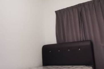 Lili Residensi Nilai 3bed 2bath Fully Furnished For Rent 