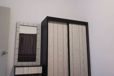 Lili Residensi Nilai 3bed 2bath Fully Furnished For Rent 