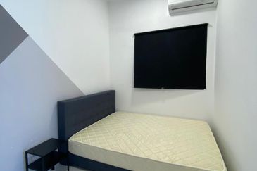 Lili Residensi Nilai 3bed 2bath Fully Furnished For Sale