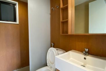 Lili Residensi Nilai 3bed 2bath Fully Furnished For Sale