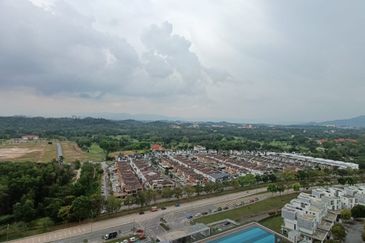 Lili Residensi Nilai 3bed 2bath Fully Furnished For Rent -Rental rm1600