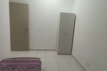 Lili Residensi Nilai 3bed 2bath Fully Furnished For Rent -Rental rm1600