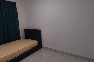 Lili Residensi Nilai 3bed 2bath Fully Furnished For Rent 