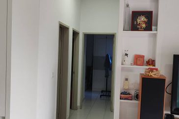 Lili Residensi Nilai 3bed 2bath Fully Furnished For Sale